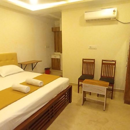Mahadeepam Residency Villa Tiruvannāmalai Eksteriør bilde