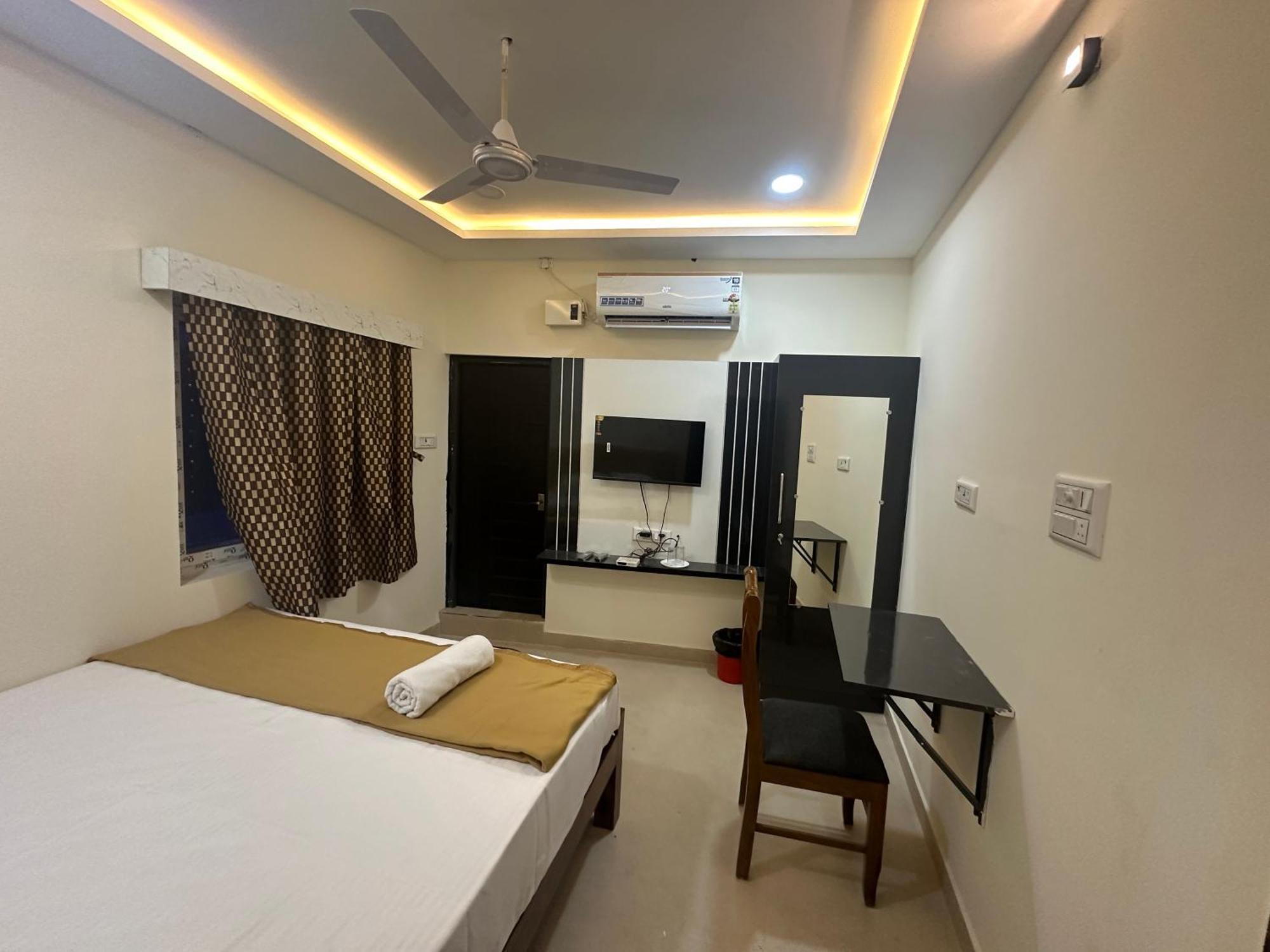 Mahadeepam Residency Villa Tiruvannāmalai Eksteriør bilde