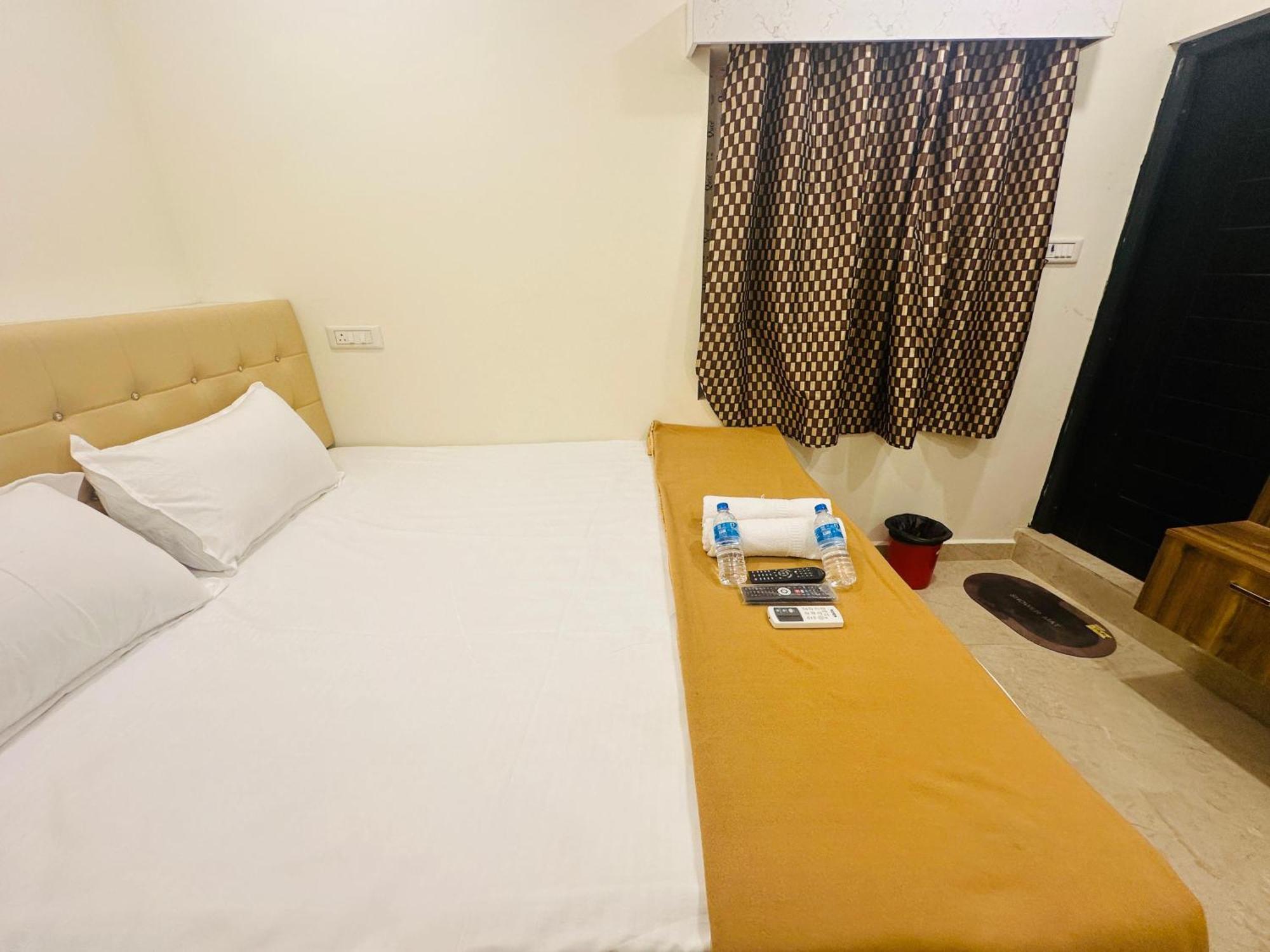 Mahadeepam Residency Villa Tiruvannāmalai Eksteriør bilde