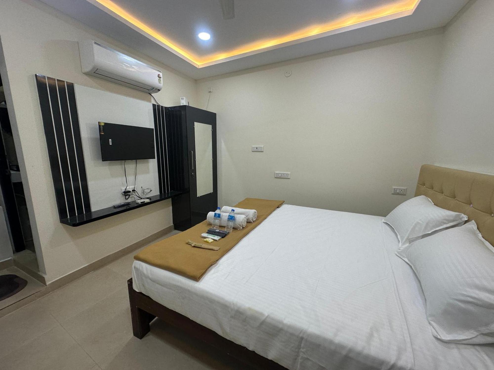 Mahadeepam Residency Villa Tiruvannāmalai Eksteriør bilde